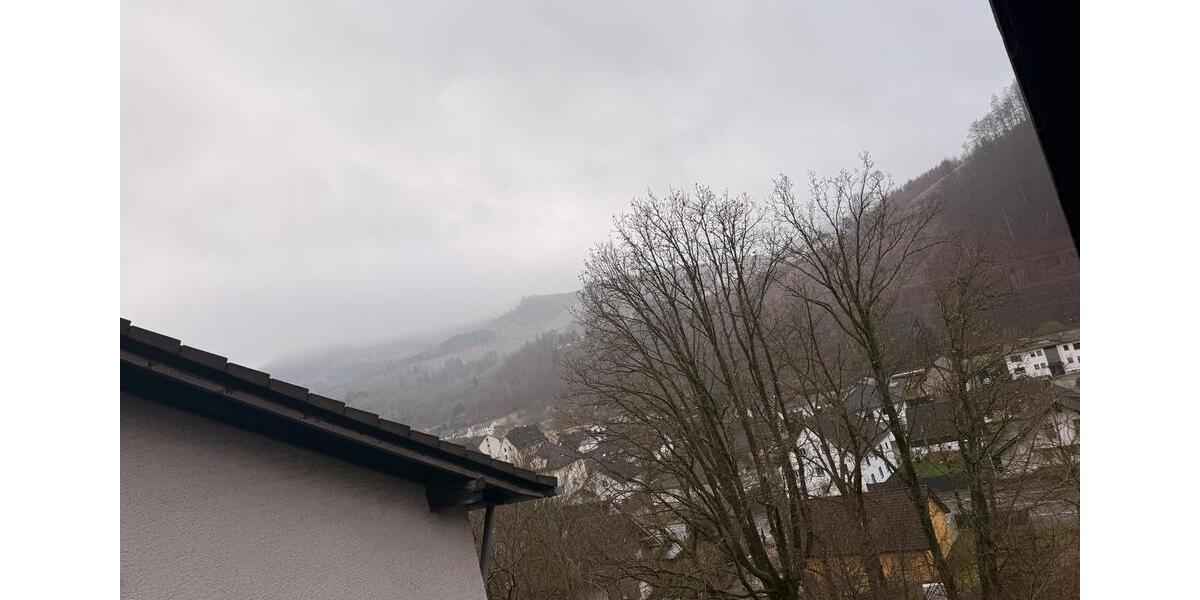 Dachgeschoßwohnung Plettenberg - 1 Zimmer, 60 m&sup2;, 600&euro; | Angebot:24346859