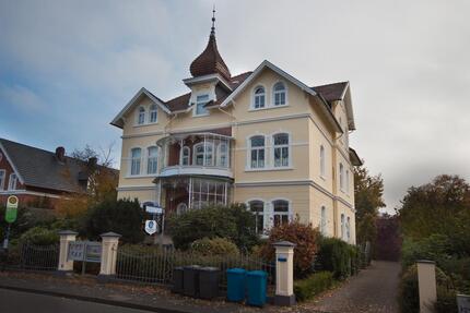 Wunderschöne helle 2-Zi. Wohng, mit Balkon im EG einer Altbauvilla in Zentrum von Bad Oeynhausen 2 zimmer