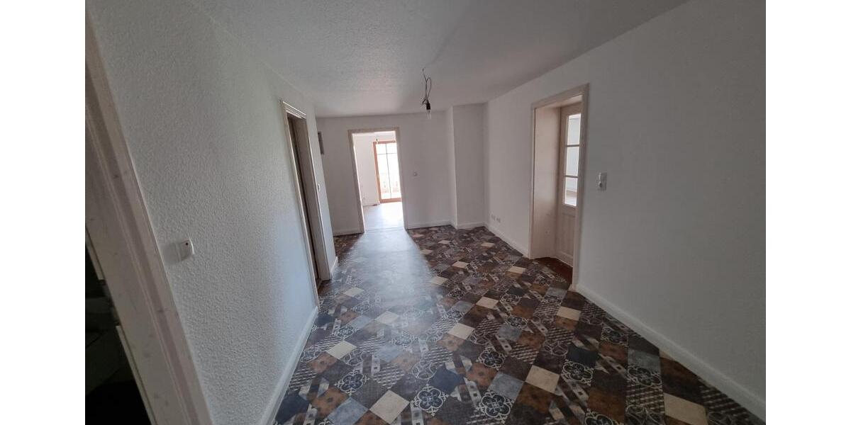 Etagenwohnung Salzhemmendorf - 4 Zimmer, 120 m&sup2;, 900&euro; | Angebot:25756587