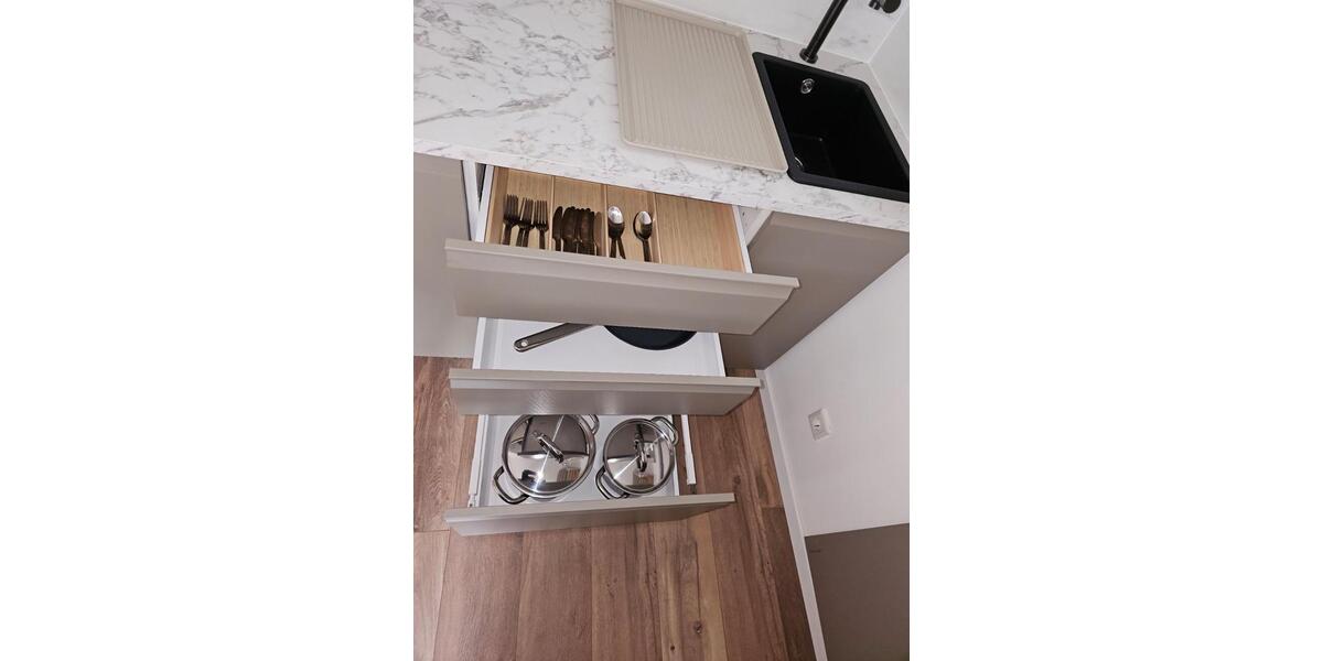 Zentral! Möbliertes 1-Zimmer-Apartment – Nähe Uni & Hbf – WLAN 1 zimmer