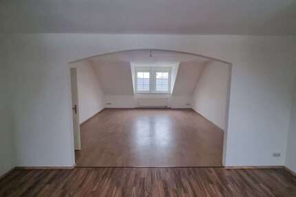 Wohnung Genthin - 3 Zimmer, 117 m&sup2;, 702&euro; | Angebot:24878906