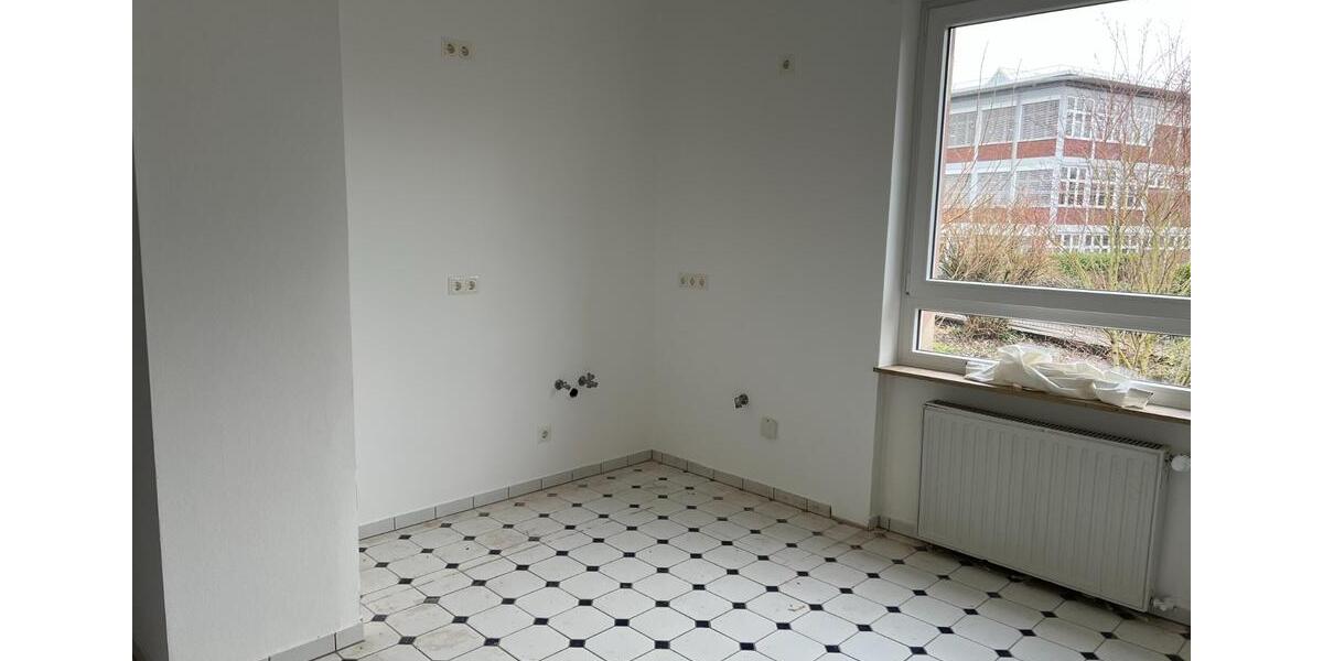 Einfamilienhaus Zweibrücken - 9 Zimmer, 251 m&sup2;, 1.790&euro; | Angebot:25980405