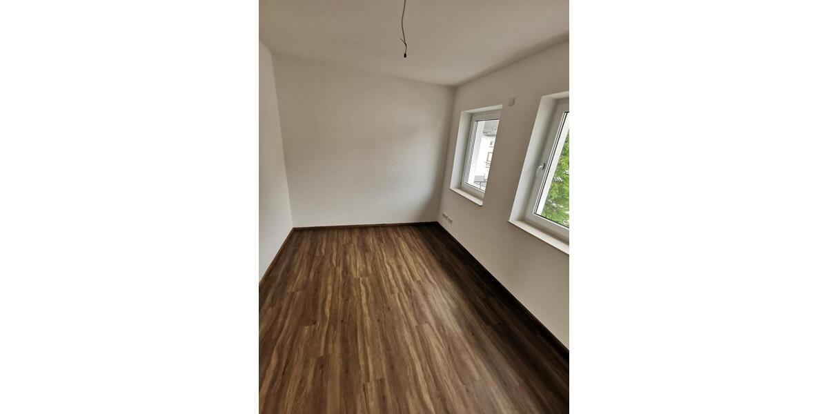 Etagenwohnung Obertshausen - 3 Zimmer, 87 m&sup2;, 1.150&euro; | Angebot:26619776