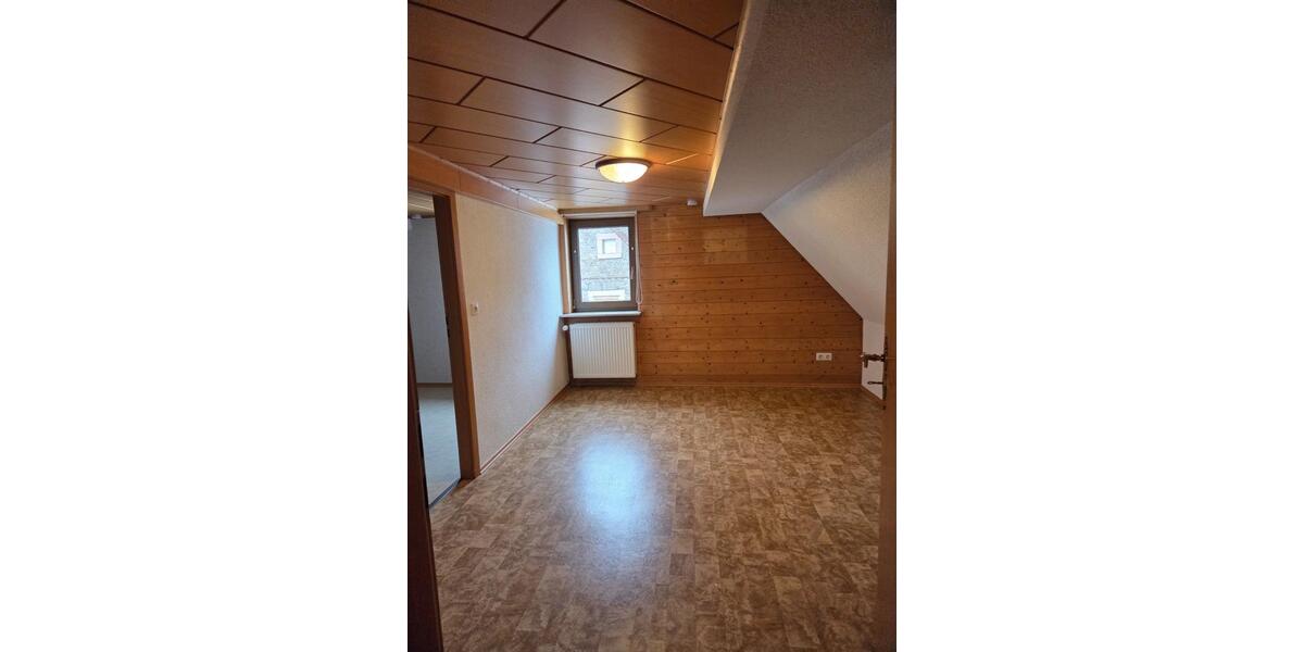 Einfamilienhaus Modautal - 6 Zimmer, 161 m&sup2;, 1.400&euro; | Angebot:25810666