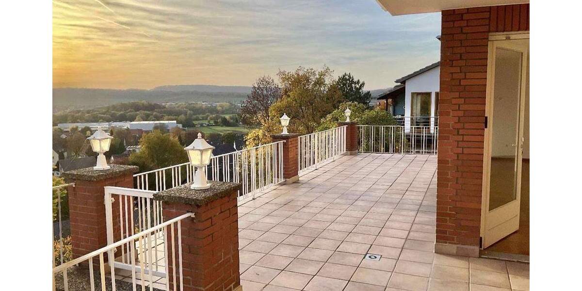 Etagenwohnung Alfeld - 3 Zimmer, 122 m&sup2;, 775&euro; | Angebot:25654261