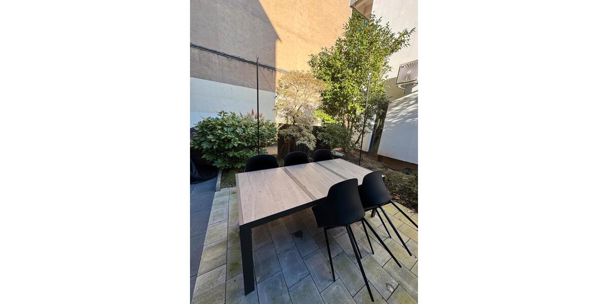 Wohnen auf Zeit Düsseldorf Stadtbezirk 5 - 4 Zimmer, 12 m&sup2;, 600&euro; | Angebot:25845312