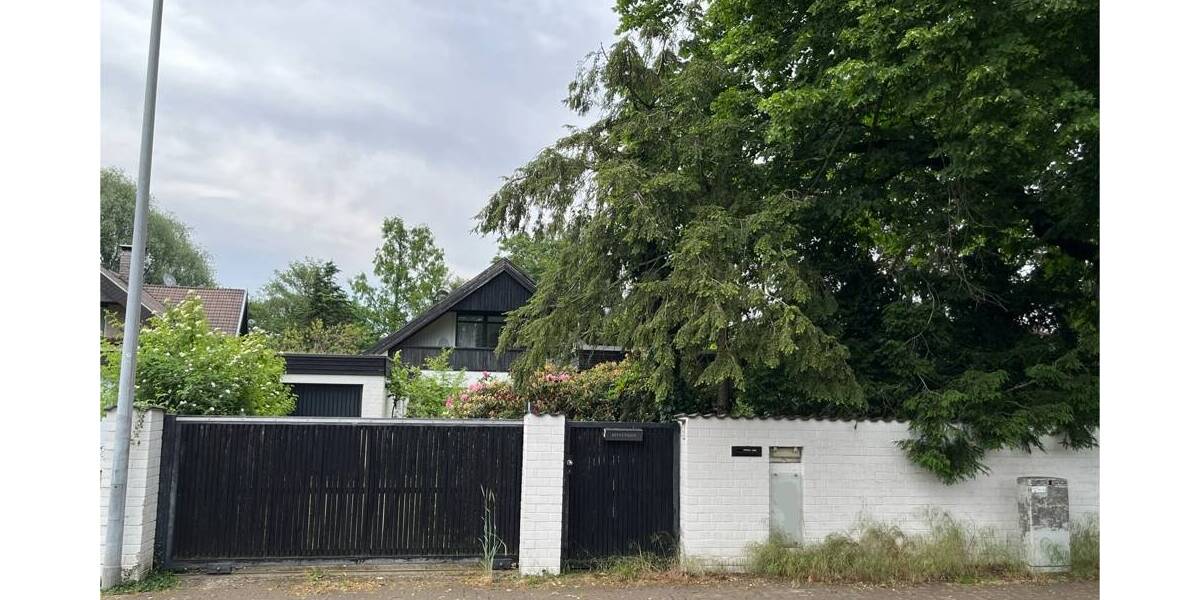 Großartiges Ein-Familie-Haus mit Einliegerwohnung in Schloß Ricklingen zu vermieten 5 zimmer