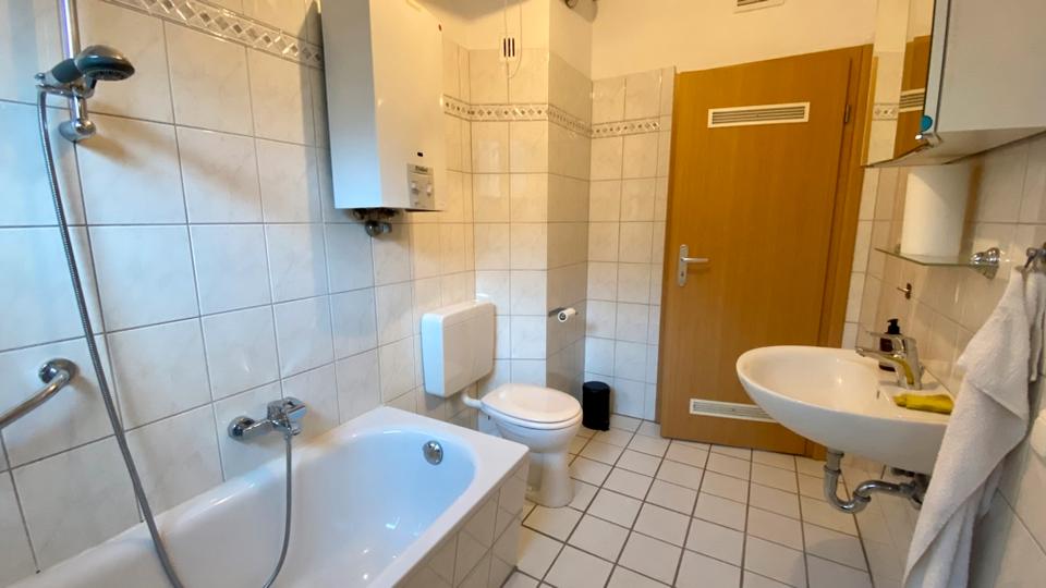 Etagenwohnung Duisburg - 3 Zimmer, 75 m&sup2;, 700&euro; | Angebot:25129054