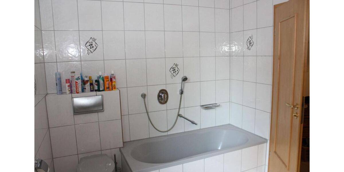 Burgfarrnbach-FÜ: 3 ZW, 90qm+30 qm Terasse, 34 qm WZ mit 4Fenster 3 zimmer