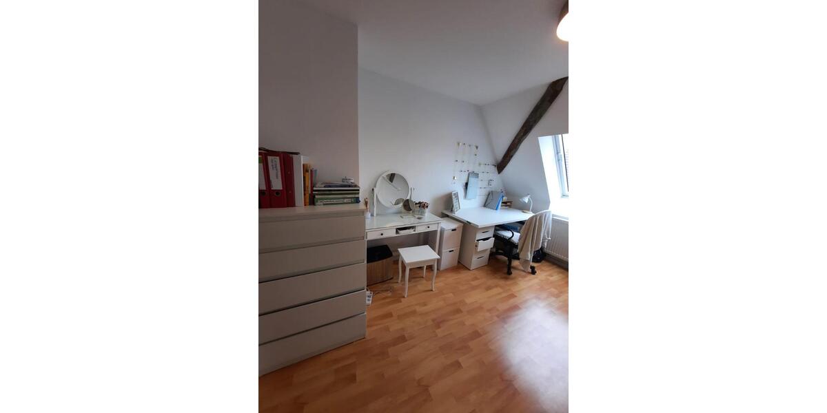 Dachgeschoßwohnung Landau in der Pfalz - 3 Zimmer, 66 m&sup2;, 820&euro; | Angebot:23618348