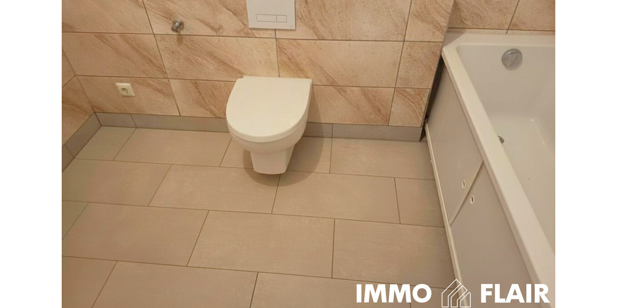 Doppelhaushälfte Wunsiedel - 3 Zimmer, 81 m&sup2;, 840&euro; | Angebot:25304477