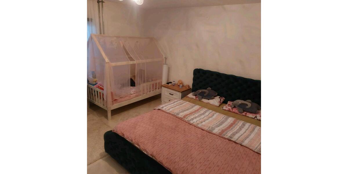 Einfamilienhaus Lauda-Königshofen Königshofen - 5 Zimmer, 95 m&sup2;, 1.250&euro; | Angebot:24681833