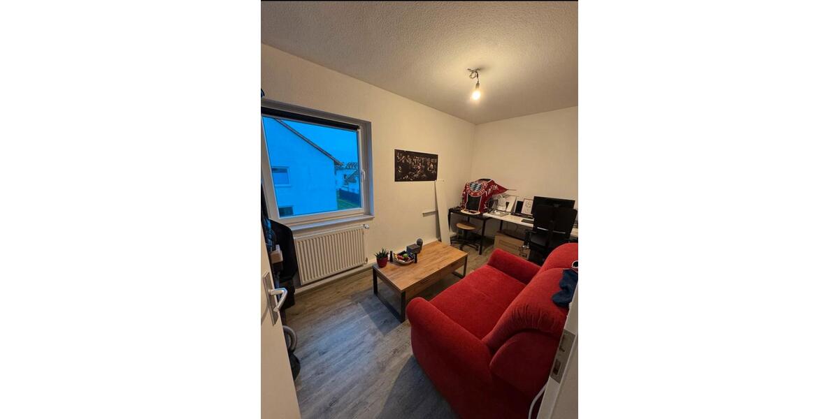 Etagenwohnung Braunschweig - 3 Zimmer, 64 m&sup2;, 700&euro; | Angebot:26277705