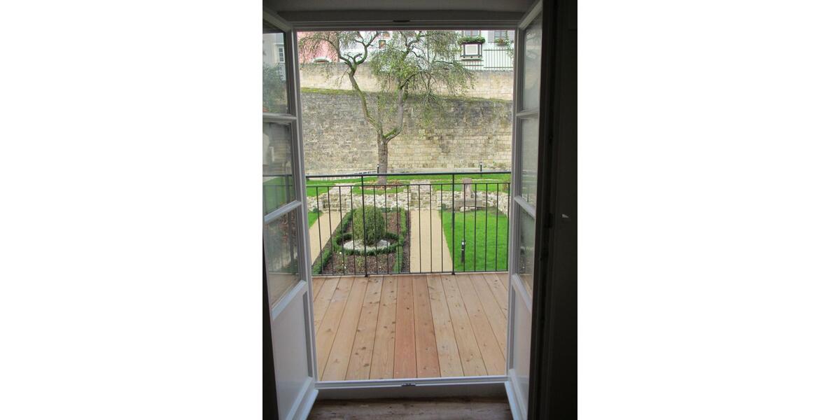 Etagenwohnung Burghausen - 2 Zimmer, 107 m&sup2;, 1.025&euro; | Angebot:25378085