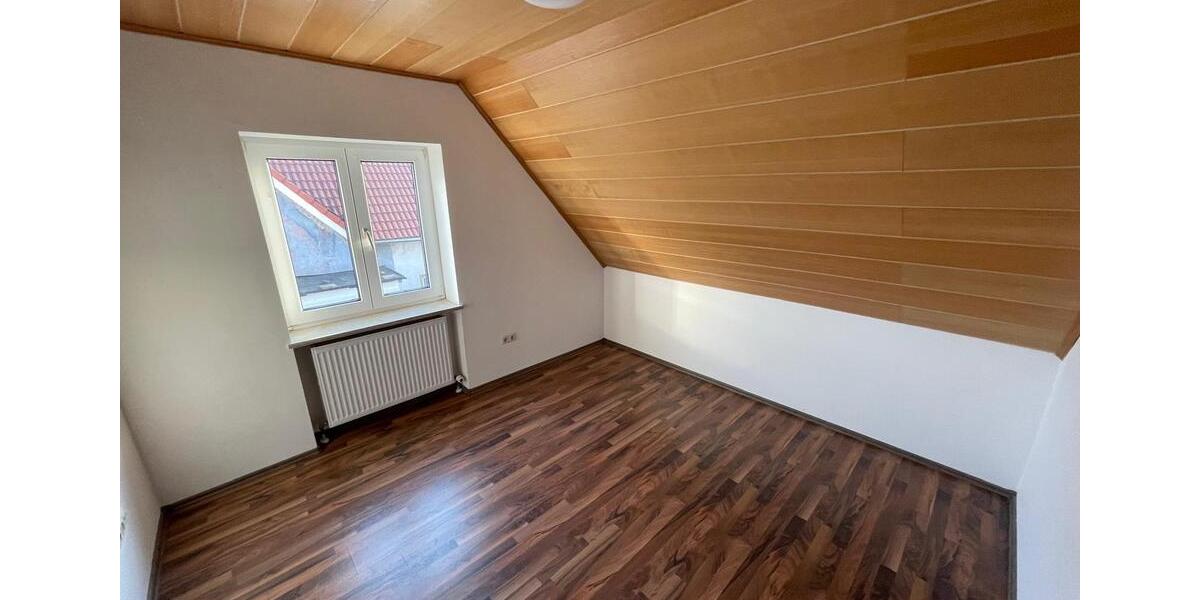 Einfamilienhaus Freising Ast - 5 Zimmer, 150 m&sup2;, 2.250&euro; | Angebot:26062486