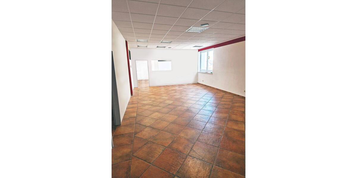 Gewerbeobjekt Lübbecke Nettelstedt - 1 Zimmer, 40 m&sup2;, 320&euro; | Angebot:25687985