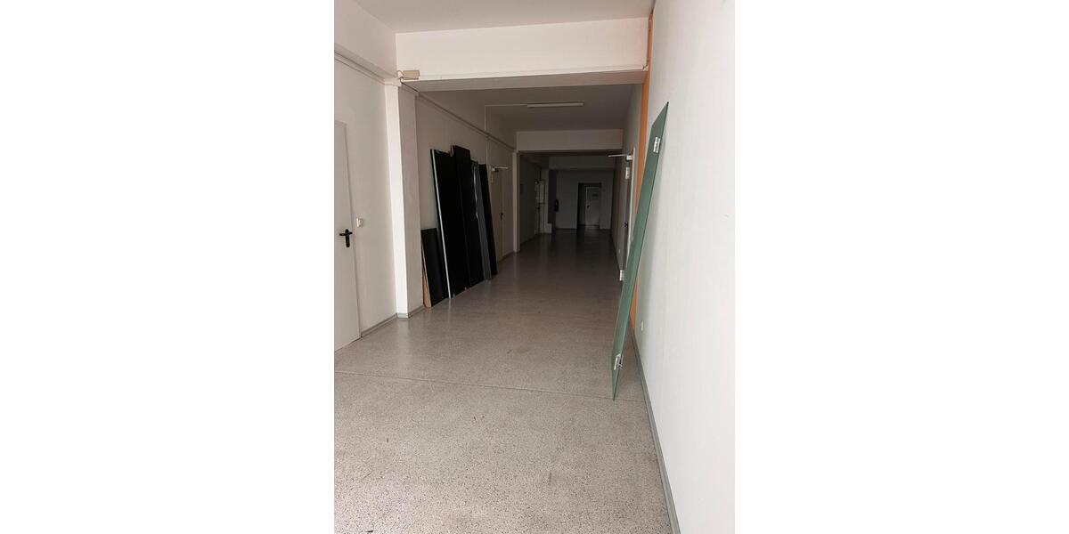 1-Zi.-Loftcharme mit 57 m² in ehemaliger Fabrik v. Sankt Georgen 1 zimmer