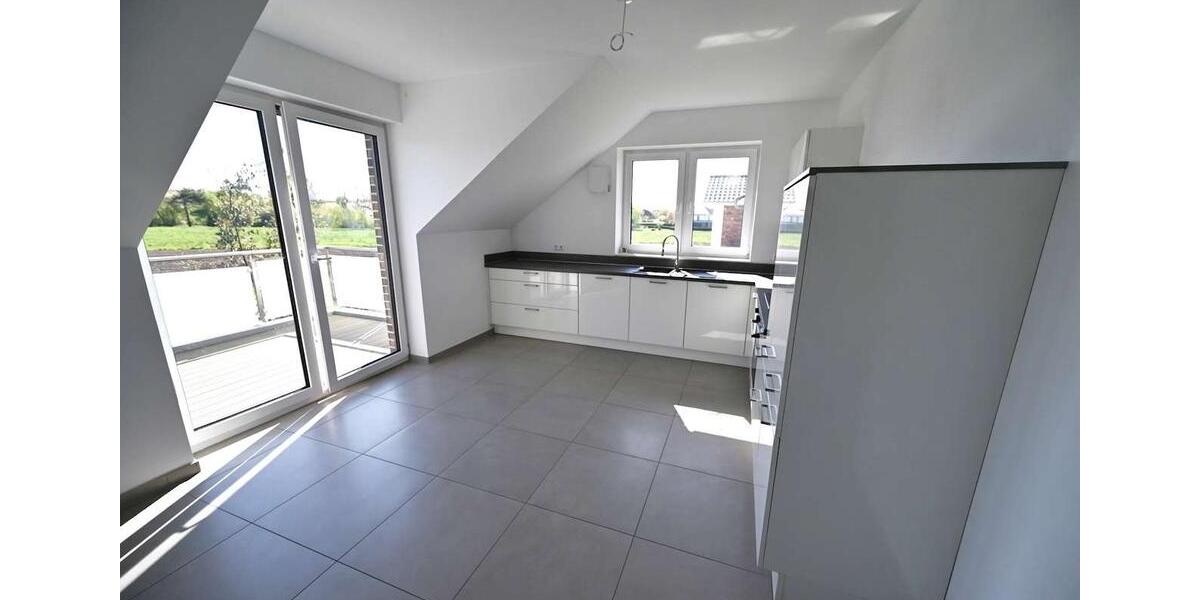 Dachgeschoßwohnung Quakenbrück - 3 Zimmer, 88 m&sup2;, 800&euro; | Angebot:26312455