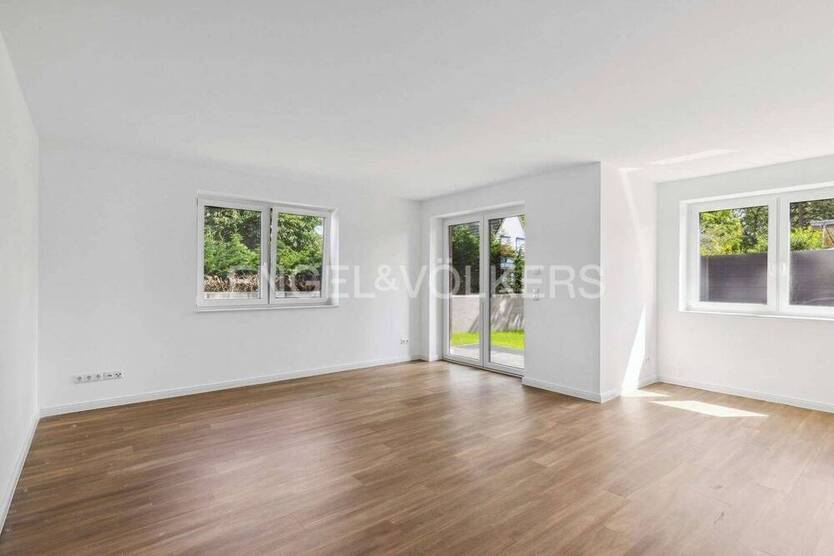 DreiZimmer-Erdgeschoßwohnung zum Verlieben!