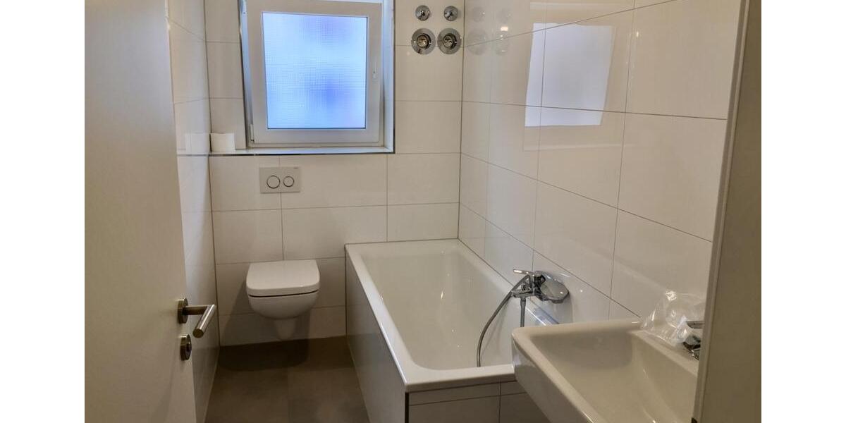 Etagenwohnung Essen Stadtbezirk II - 4 Zimmer, 90 m&sup2;, 998&euro; | Angebot:25073417