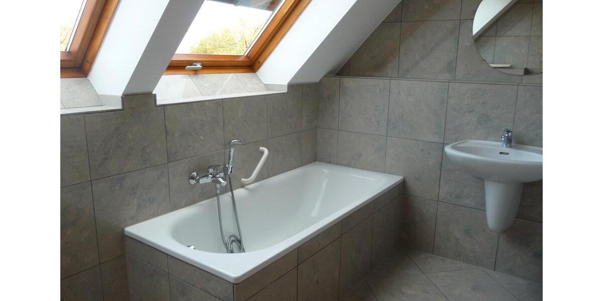 Maisonettenwohnung Bad Krozingen - 2 Zimmer, 98 m&sup2;, 1.190&euro; | Angebot:26048785