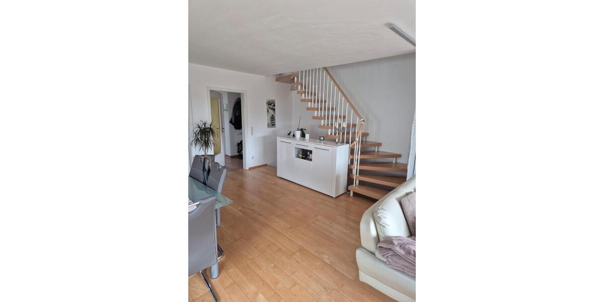 Doppelhaushälfte Engelskirchen - 4 Zimmer, 140 m&sup2;, 1.500&euro; | Angebot:26042793