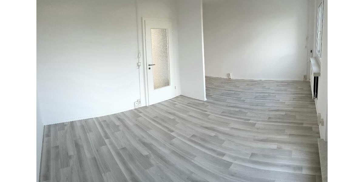 Etagenwohnung Bernburg (Saale) - 4 Zimmer, 64 m&sup2;, 417&euro; | Angebot:26056022