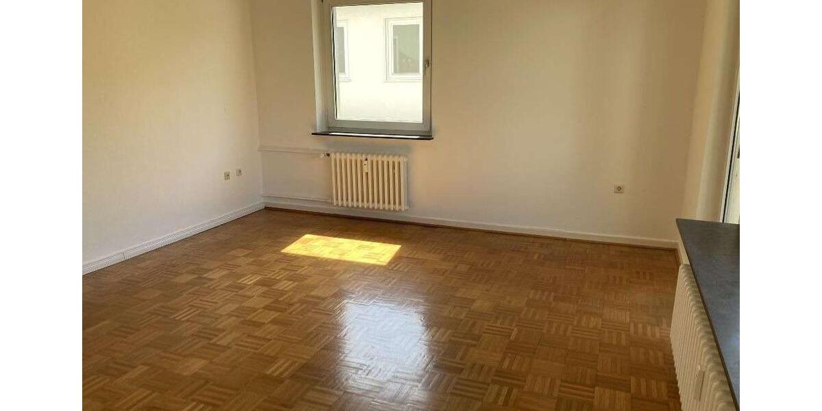 Etagenwohnung Kassel Fasanenhof - 4 Zimmer, 94 m&sup2;, 700&euro; | Angebot:26632896