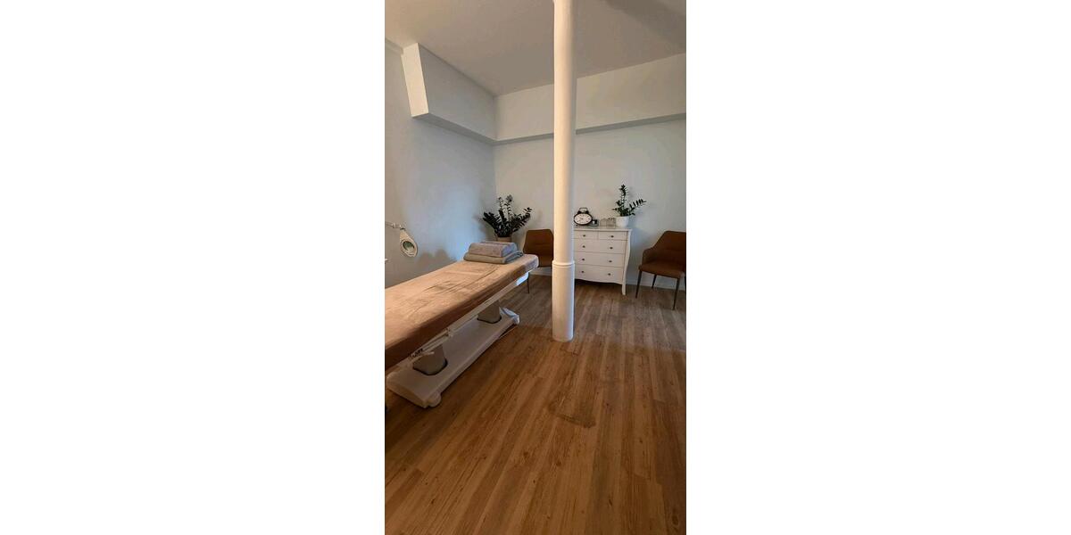 Erdgeschoßwohnung Ansbach - 3 Zimmer, 85 m&sup2;, 960&euro; | Angebot:25901993