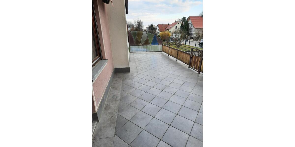 Erdgeschoßwohnung Karlsfeld - 3 Zimmer, 76 m&sup2;, 1.700&euro; | Angebot:26611743