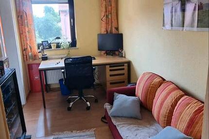 Wohnen auf Zeit Weidenbach - 3 Zimmer, 15 m&sup2;, 310&euro; | Angebot:26551405