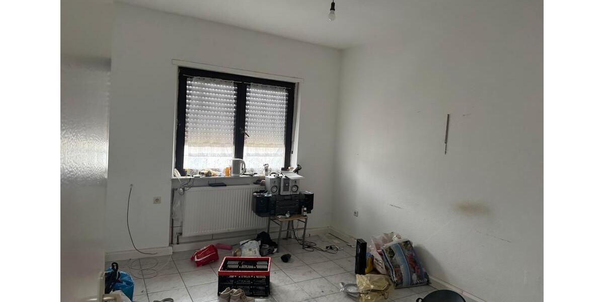 Etagenwohnung Saarbrücken West - 2 Zimmer, 50 m&sup2;, 410&euro; | Angebot:25843257