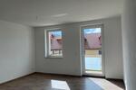 Etagenwohnung Ronneburg - 3 Zimmer, 80 m&sup2;, 900&euro; | Angebot:26040101