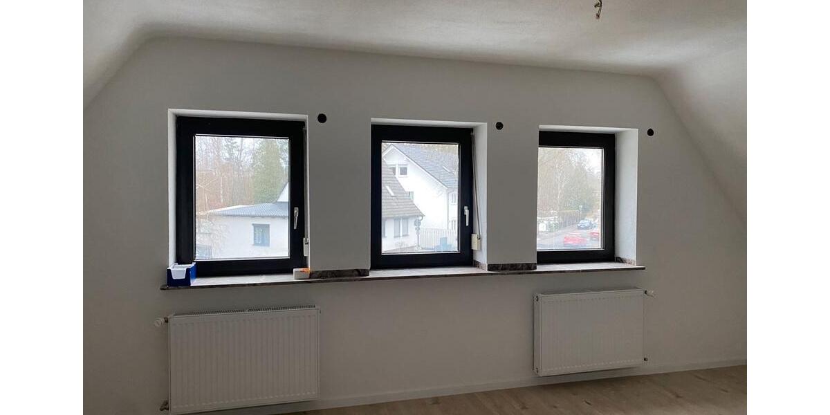 Doppelhaushälfte Stadtallendorf - 3 Zimmer, 100 m&sup2;, 1.350&euro; | Angebot:24867593