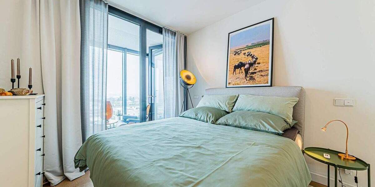 Etagenwohnung Frankfurt am Main Sachsenhausen - 2 Zimmer, 67 m&sup2;, 2.650&euro; | Angebot:24903140