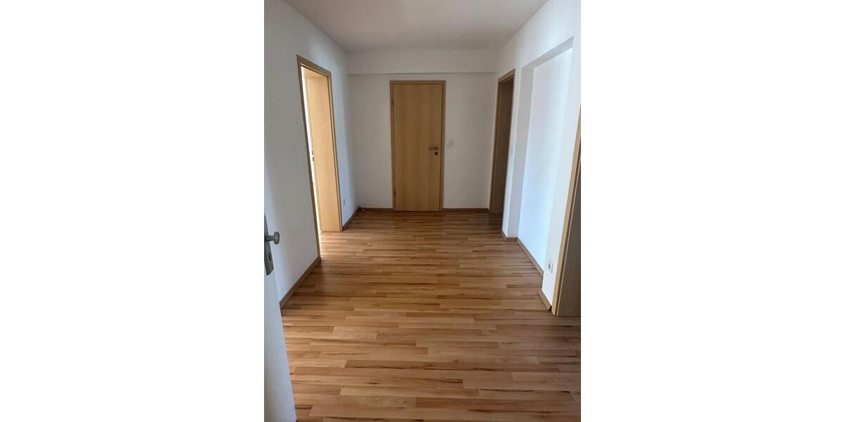 Helle 3,5 Zimmer Balkon Wohnung mit Gartennutzung in Erkelenz 3.5 zimmer