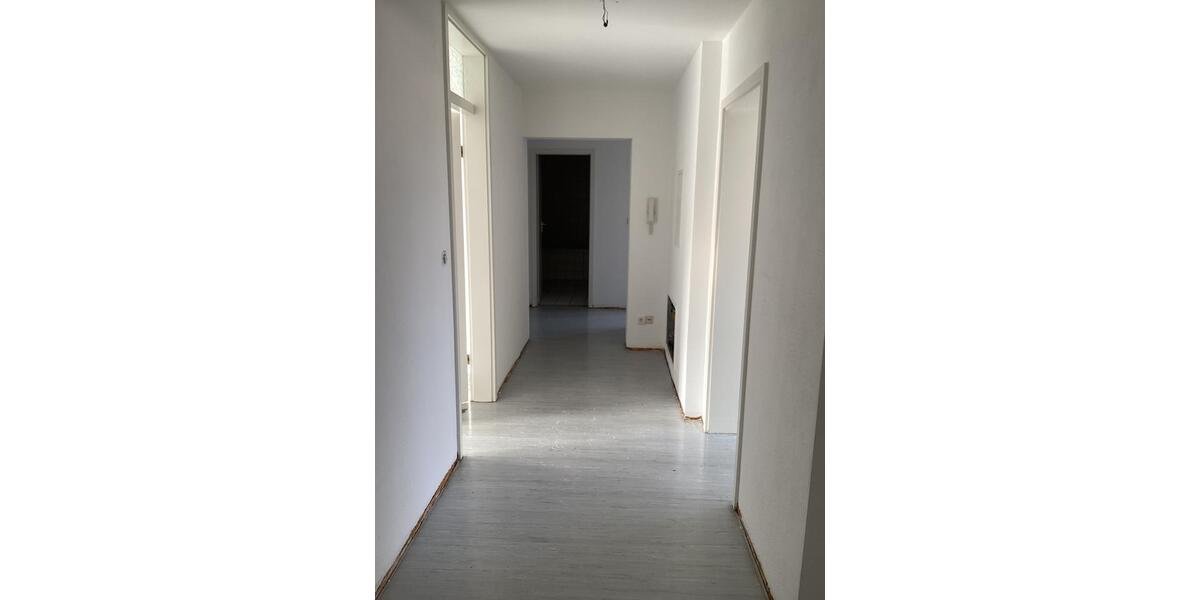 Etagenwohnung Ansbach - 3 Zimmer, 86 m&sup2;, 695&euro; | Angebot:24845580