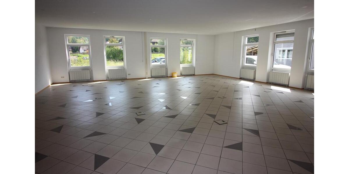 Gewerbeobjekt Metten - 1.100&euro; | Angebot:22856267