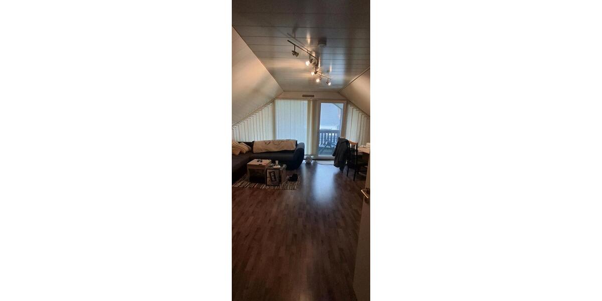 Dachgeschoßwohnung Achim - 1 Zimmer, 60 m&sup2;, 680&euro; | Angebot:25172540