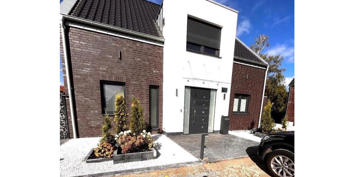 Einfamilienhaus Rheine - 7 Zimmer, 236 m&sup2;, 2.200&euro; | Angebot:26266276