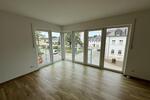 4-Zimmer-Wohnung in Rehau - Balkon - Garage mit direktem Zugang zum TH - Aufzug - Baujahr 2016 4 zimmer