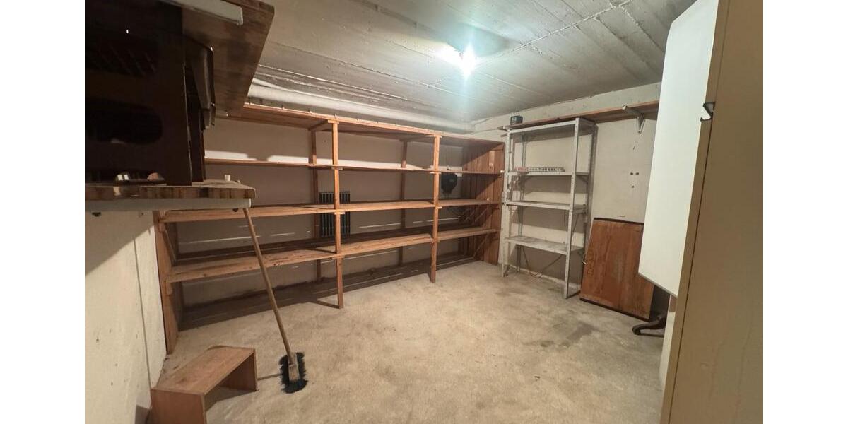 Erdgeschoßwohnung Volkach - 3 Zimmer, 103 m&sup2;, 950&euro; | Angebot:24356418