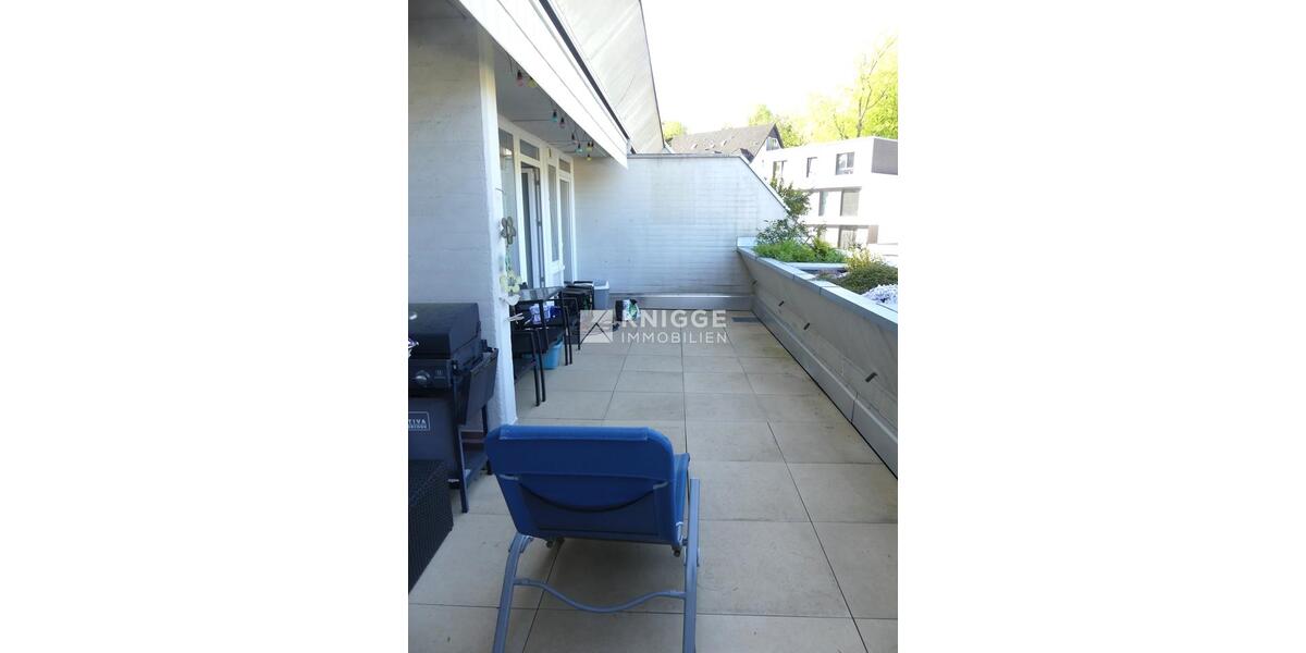Etagenwohnung Bergisch Gladbach - 2 Zimmer, 71 m&sup2;, 740&euro; | Angebot:26645573