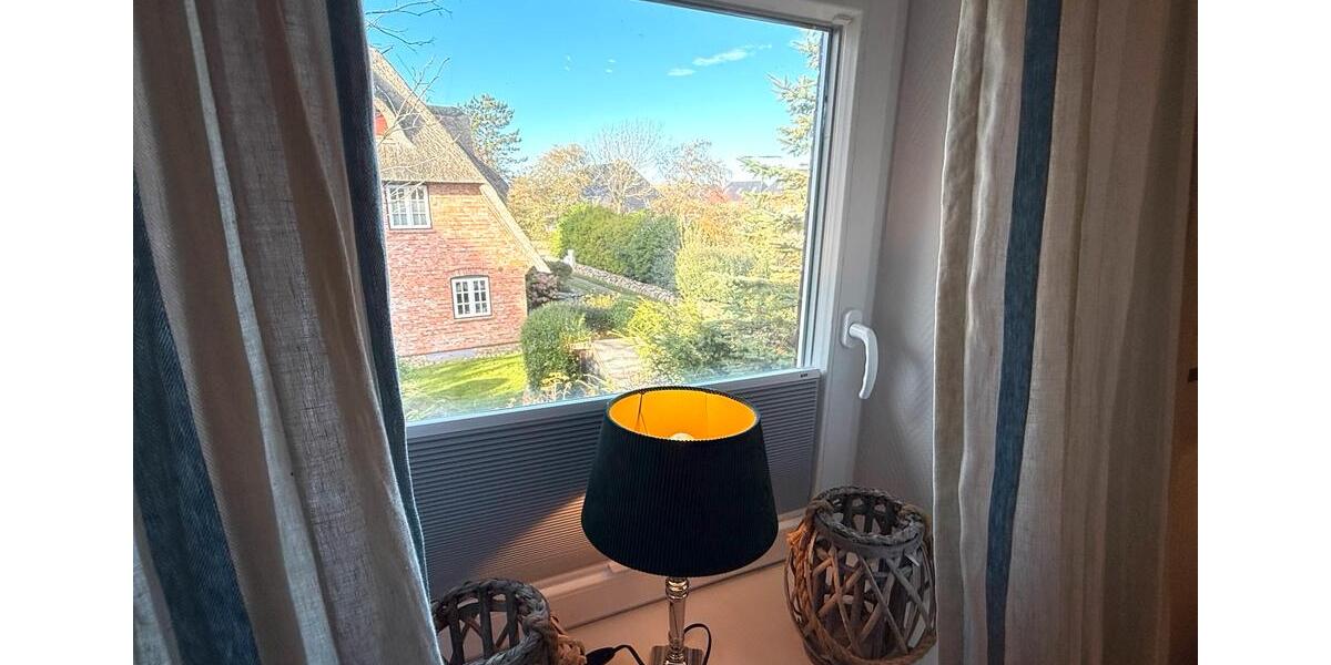 Dachgeschoßwohnung Sylt - 2 Zimmer, 50 m&sup2;, 1.250&euro; | Angebot:26577739
