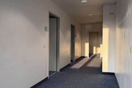 Büro in Bad Camberg 850 € 102 m² zimmer