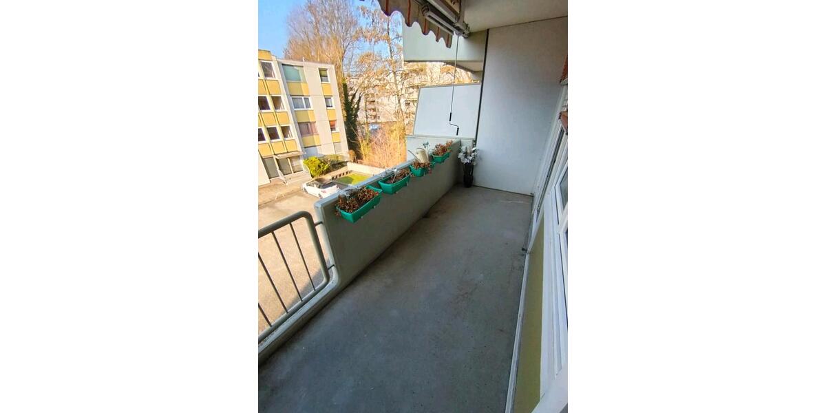 Etagenwohnung Würzburg Heuchelhof - 1 Zimmer, 36 m&sup2;, 957&euro; | Angebot:25376284