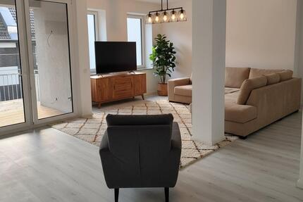 Loftwohnung in Wuppertal: Lichtdurchflutete 3-Zimmer mit 138qm zimmer