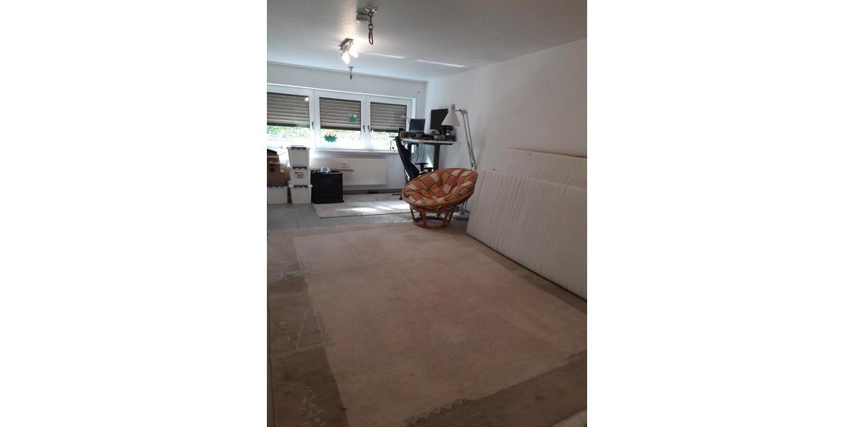 Erdgeschoßwohnung Heßdorf - 3 Zimmer, 120 m&sup2;, 1.250&euro; | Angebot:26396884