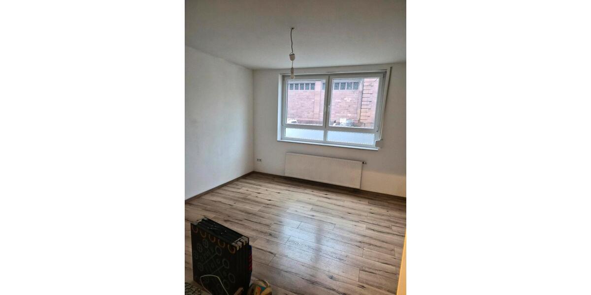 Erdgeschoßwohnung Ettlingen - 5 Zimmer, 119 m&sup2;, 1.600&euro; | Angebot:24744016