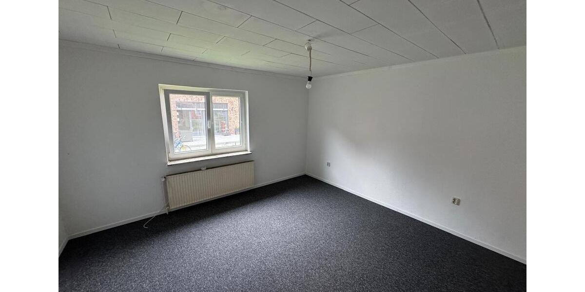 Erdgeschoßwohnung Pronstorf - 4 Zimmer, 100 m&sup2;, 1.150&euro; | Angebot:25901407